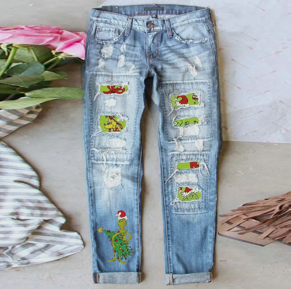 Grinch Christmas Patch ripped Jean